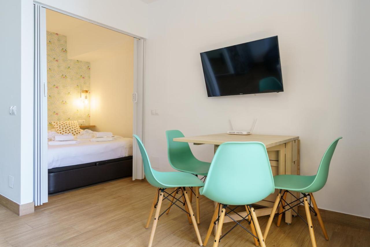 Amazing Views Beachfront Apartment With Swimming Pool Benalmadena Luaran gambar